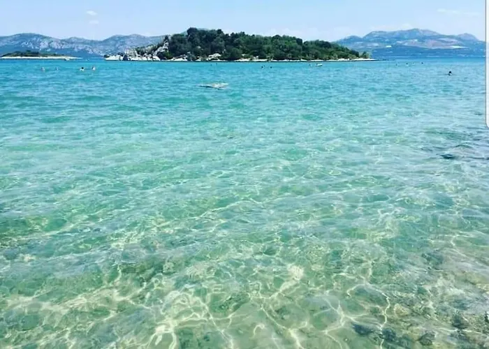 Domus Nostrae - Peljesac 1 Дом отдыха *